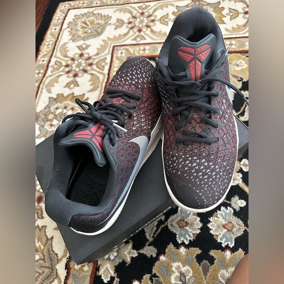 Nike Kobe Bryant KB Mamba Mentality Red Black Shoes men’s - Picture 1 of 4